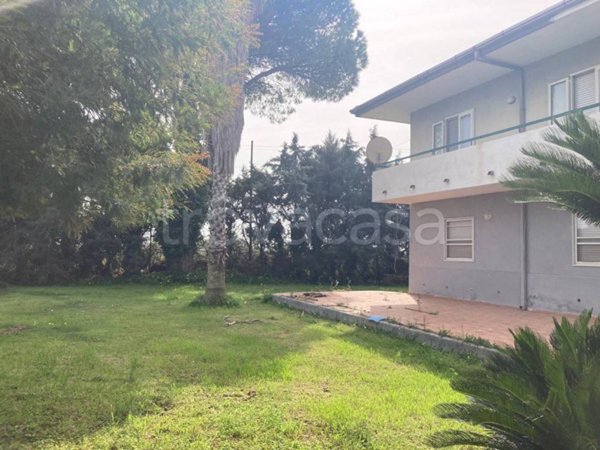 casa indipendente in vendita a Battipaglia