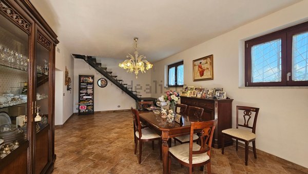 casa indipendente in vendita a Battipaglia