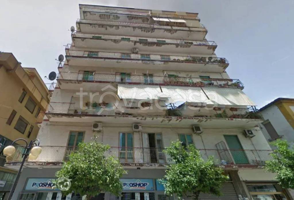 appartamento in vendita a Battipaglia in zona Centro Città