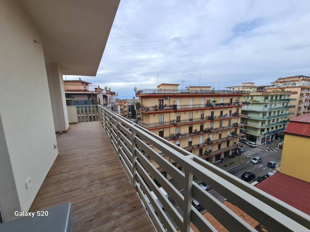 appartamento in vendita a Battipaglia in zona Centro Città