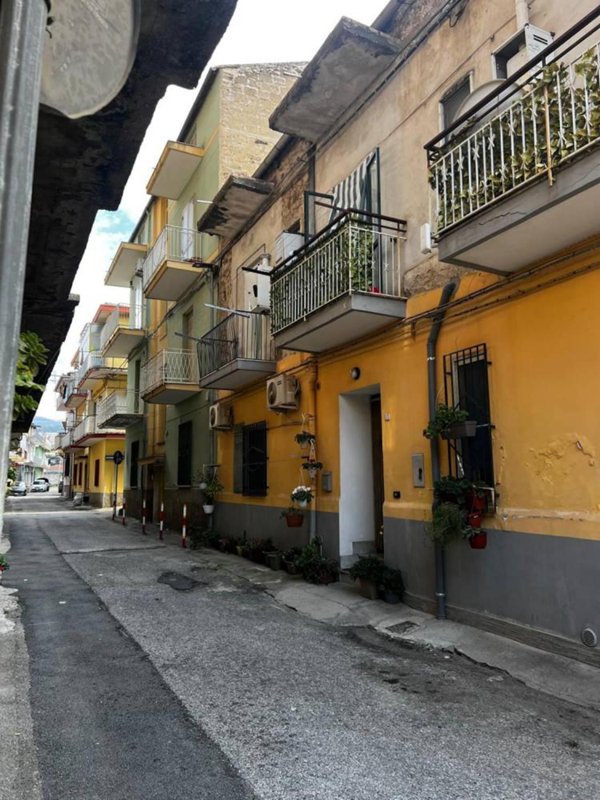 appartamento in vendita a Battipaglia in zona Centro Città