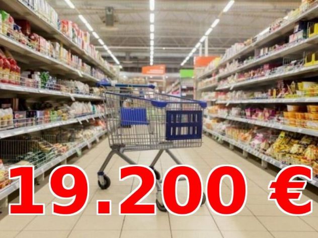 locale commerciale in vendita a Battipaglia