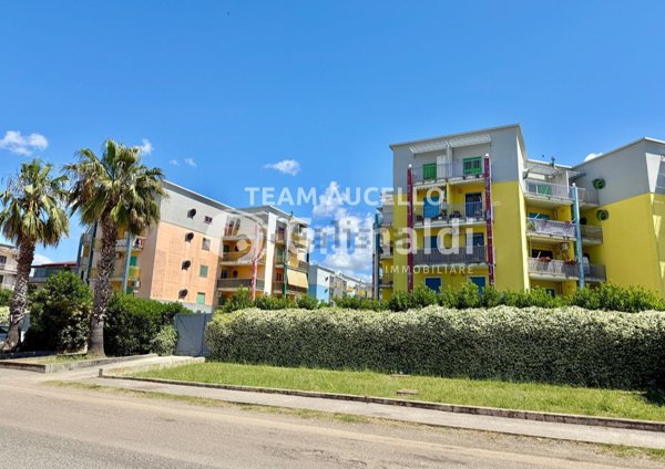 appartamento in vendita a Battipaglia in zona Santa Lucia Inferiore
