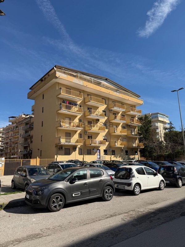 appartamento in vendita a Battipaglia in zona Sant'Anna