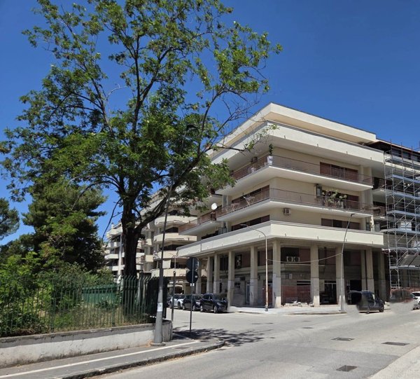 appartamento in vendita a Battipaglia in zona Serroni