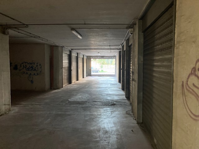 box auto in vendita a Battipaglia in zona Centro Città