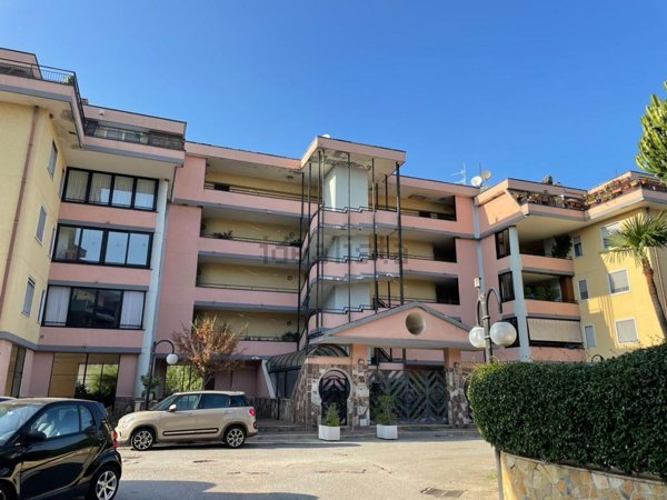 box auto in vendita a Battipaglia in zona Belvedere