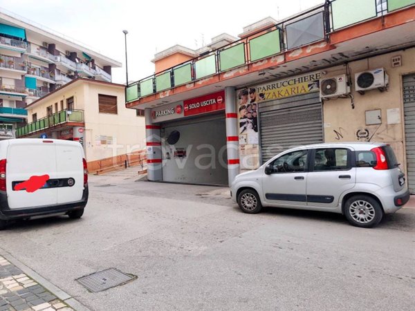 box auto in vendita a Battipaglia in zona Centro Città