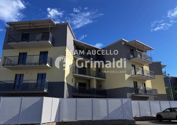 appartamento in vendita a Battipaglia in zona Santa Lucia Inferiore