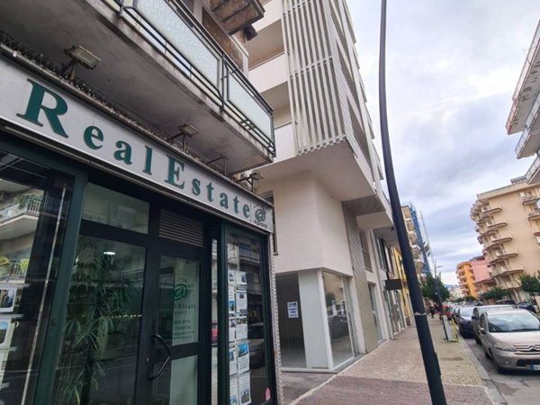 appartamento in vendita a Battipaglia in zona Centro Città