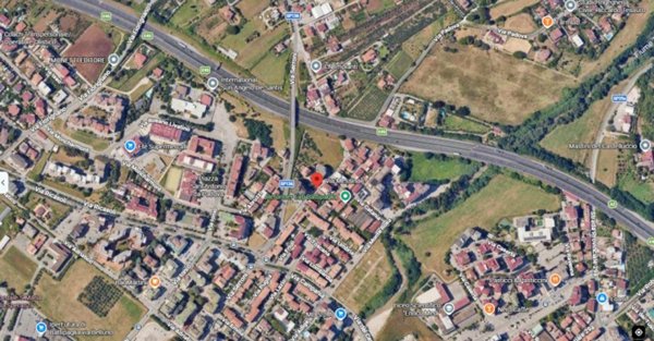 box auto in vendita a Battipaglia in zona Serroni