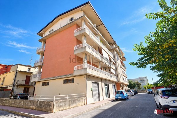 appartamento in vendita a Battipaglia in zona Turco