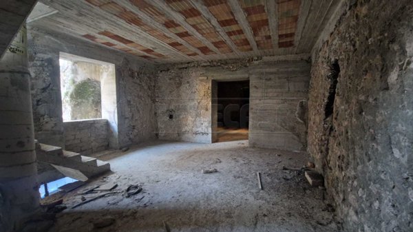 casa semindipendente in vendita a Bracigliano