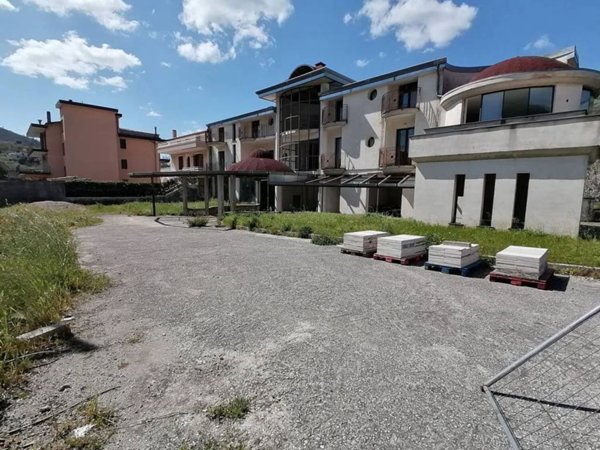 intera palazzina in vendita a Bracigliano