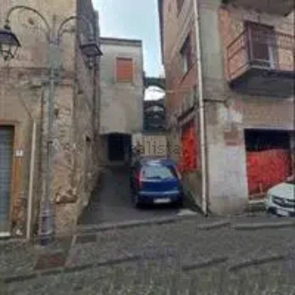 casa indipendente in vendita a Bracigliano