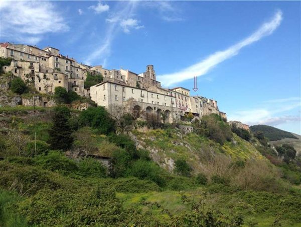 pentavano in vendita a Buccino