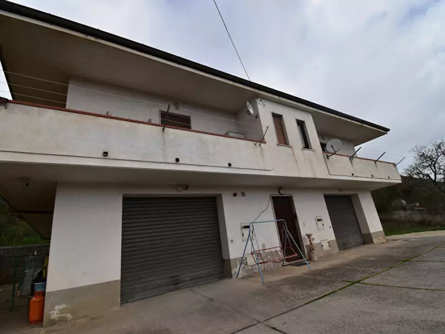 casa indipendente in vendita a Buonabitacolo