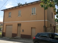 casa indipendente in vendita a Buonabitacolo