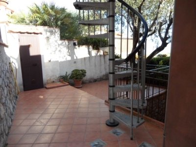 appartamento in vendita a Camerota in zona Marina di Camerota
