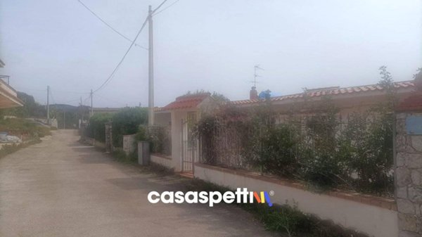 casa indipendente in vendita a Camerota in zona Lentiscosa