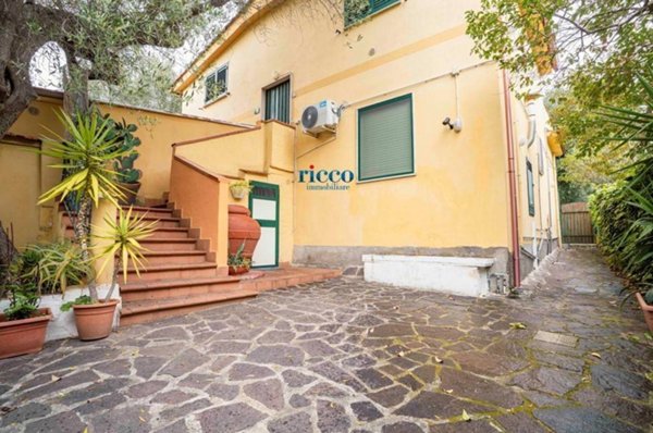 appartamento in vendita a Camerota in zona Marina di Camerota