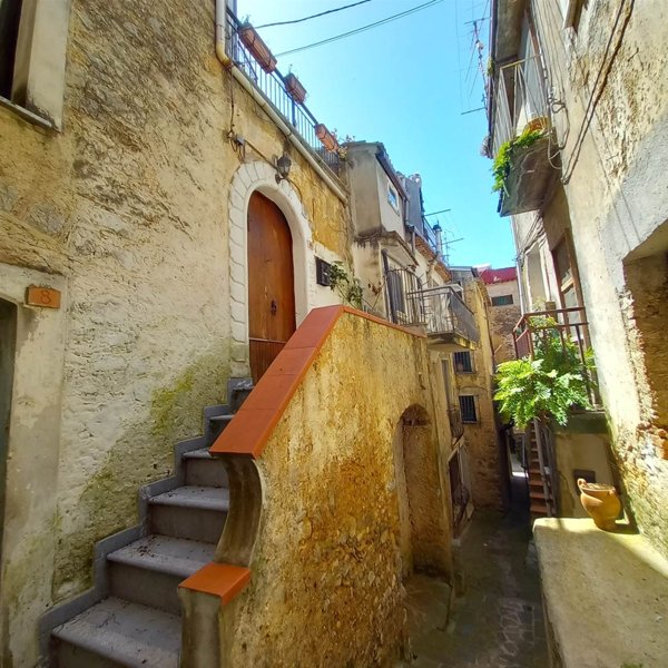 appartamento in vendita a Camerota in zona Marina di Camerota