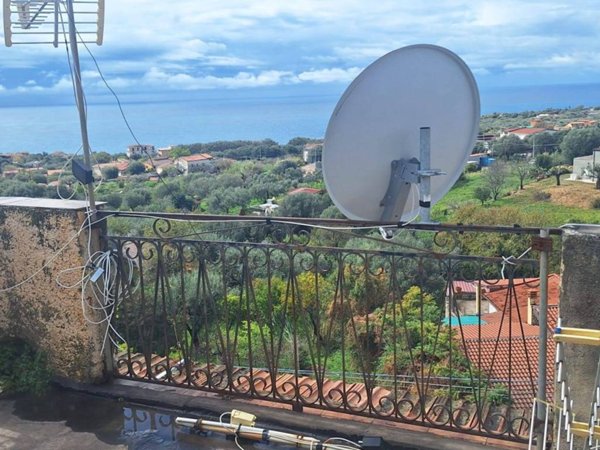 casa indipendente in vendita a Camerota in zona Marina di Camerota