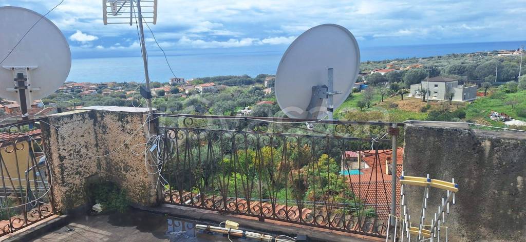 casa indipendente in vendita a Camerota in zona Marina di Camerota