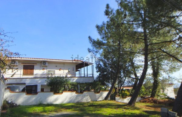 appartamento in vendita a Camerota in zona Marina di Camerota