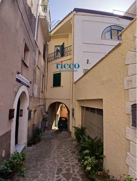 appartamento in vendita a Camerota