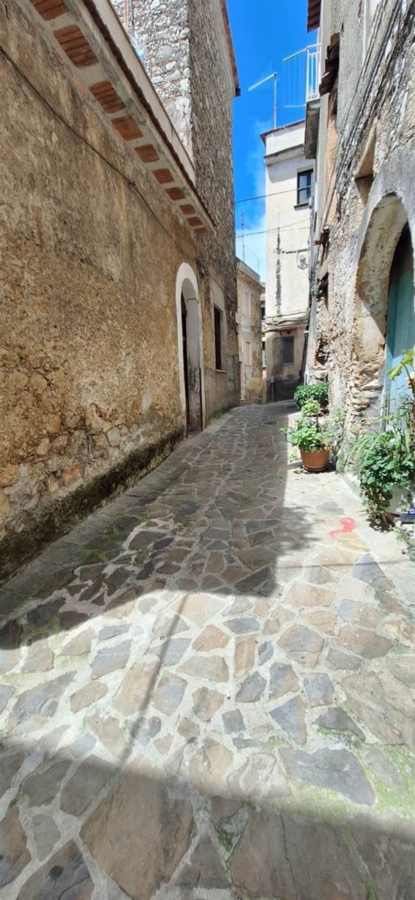 casa indipendente in vendita a Camerota