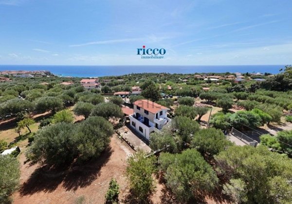 appartamento in vendita a Camerota in zona Marina di Camerota