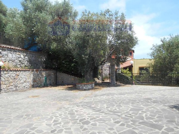 casa indipendente in vendita a Camerota in zona Marina di Camerota