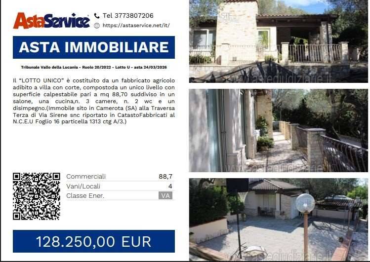 casa indipendente in vendita a Camerota in zona Marina di Camerota