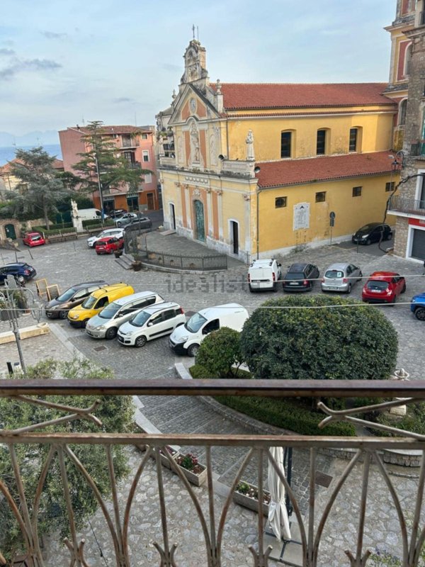 appartamento in vendita a Camerota in zona Marina di Camerota