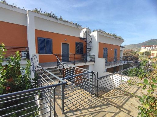 appartamento in vendita a Camerota in zona Marina di Camerota