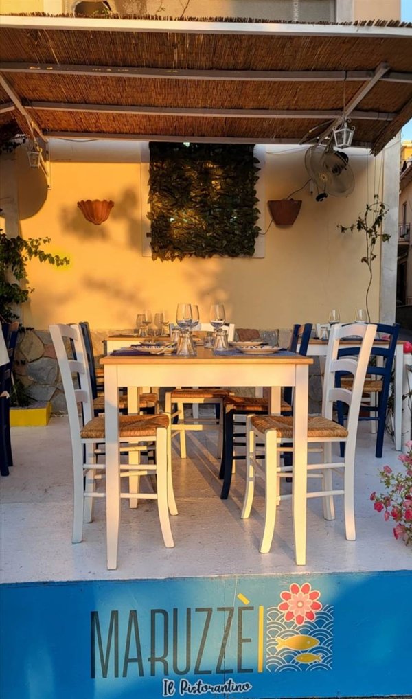 negozio in vendita a Camerota in zona Marina di Camerota