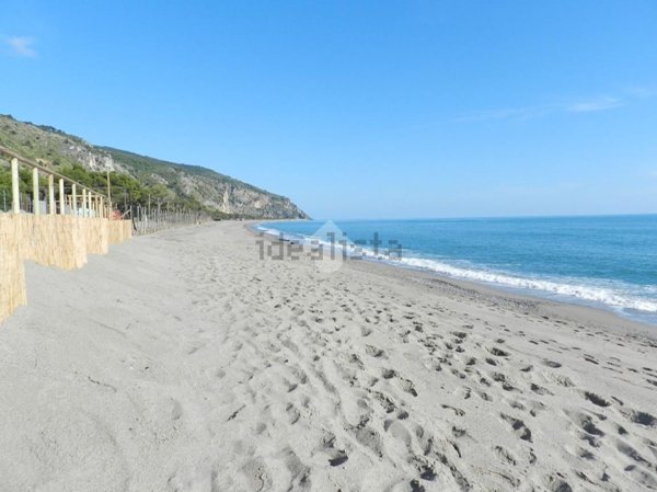 appartamento in vendita a Camerota in zona Marina di Camerota