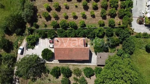 casa indipendente in vendita a Campagna