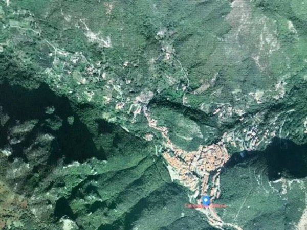 casa indipendente in vendita a Campagna