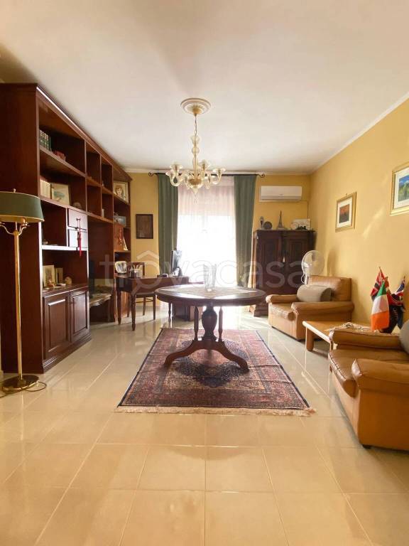 appartamento in vendita a Campagna