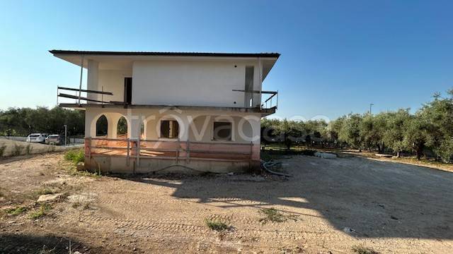 casa indipendente in vendita a Campagna