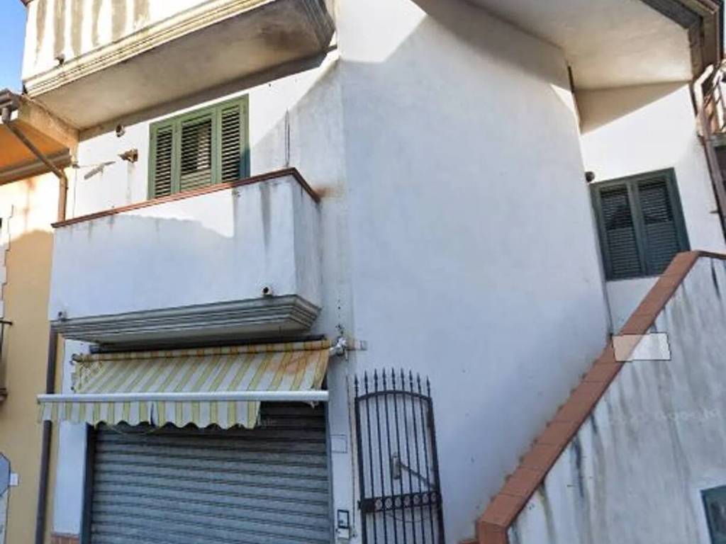 casa indipendente in vendita a Campagna