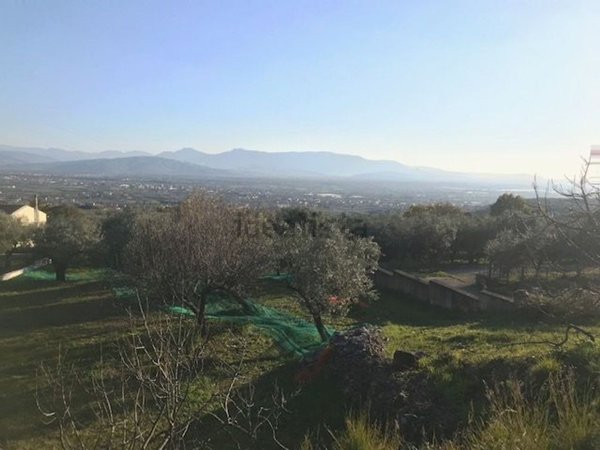 terreno edificabile in vendita a Campagna