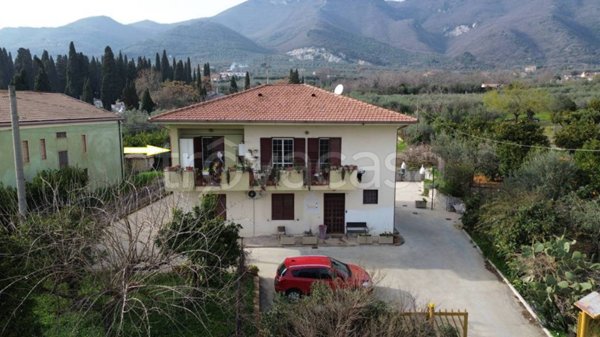 appartamento in vendita a Campagna