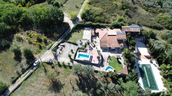 casa indipendente in vendita a Campagna