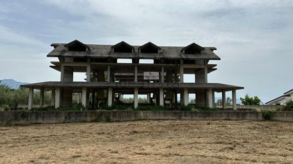 casa indipendente in vendita a Campagna