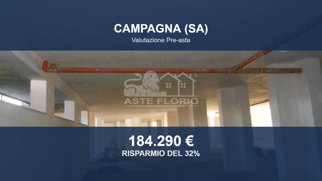 locale commerciale in vendita a Campagna