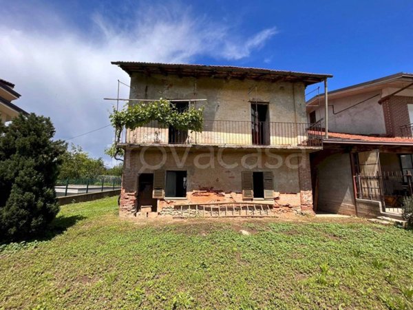 casa indipendente in vendita a Cervasca