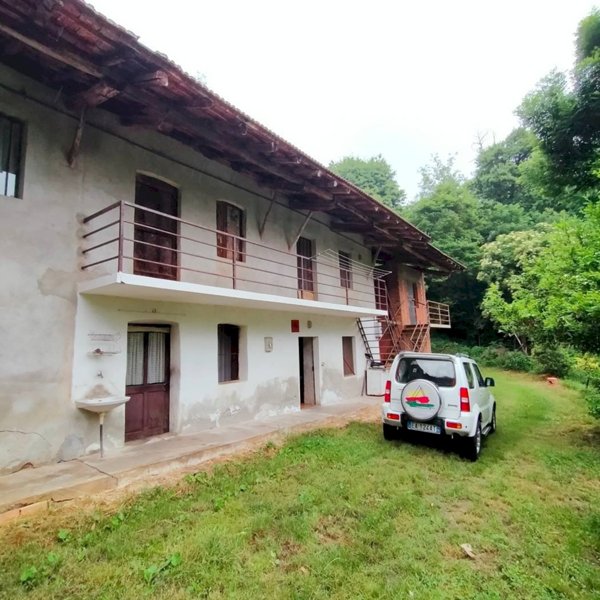 casa indipendente in vendita a Cervasca